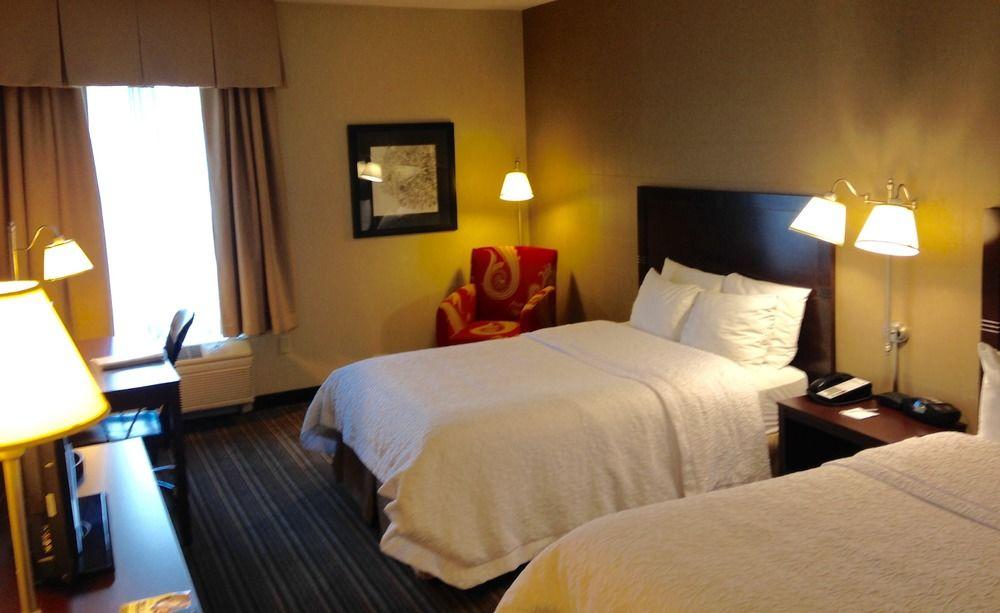 Hampton Inn & Suites Lincolnshire Eksteriør bilde