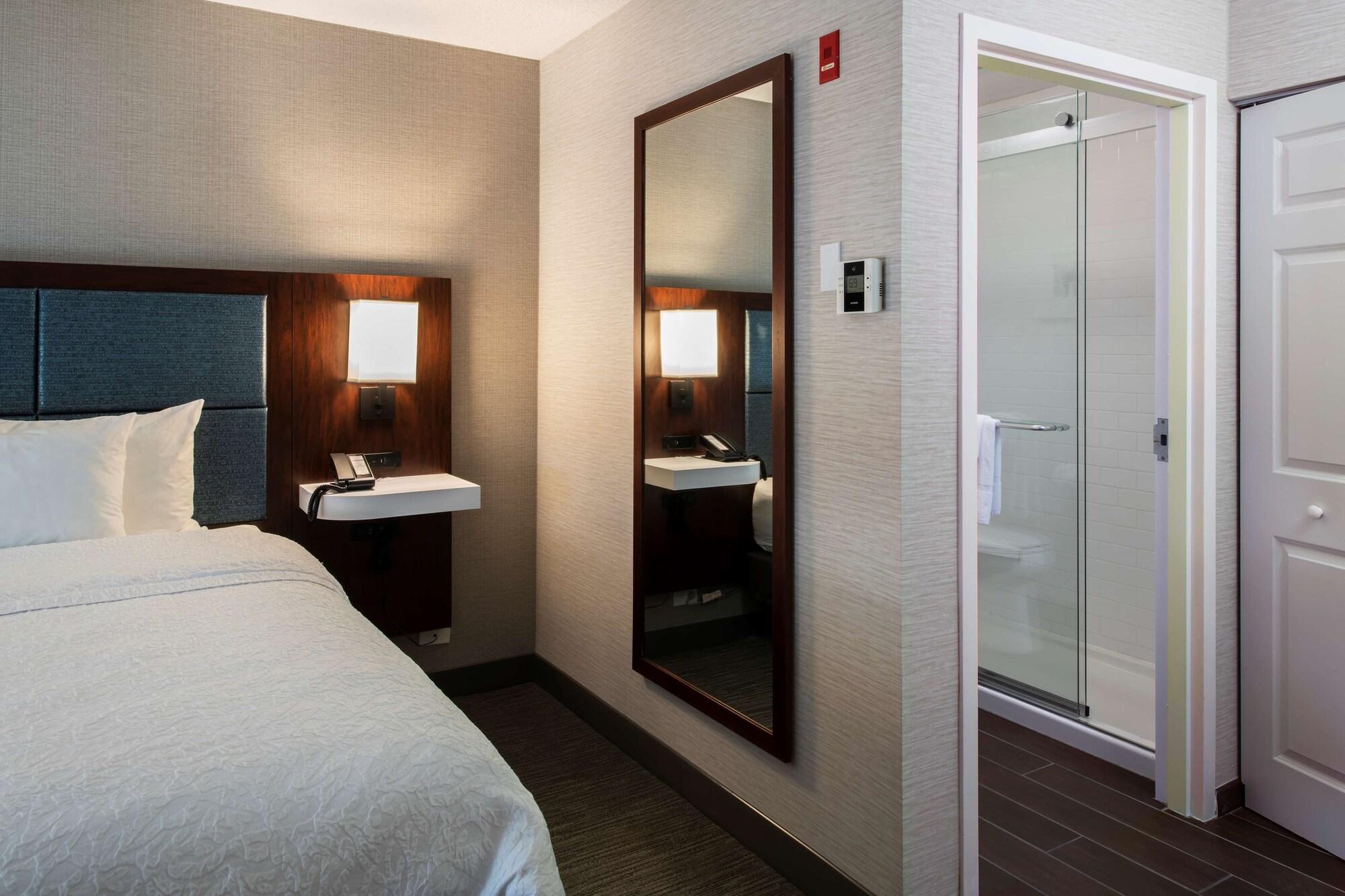 Hampton Inn & Suites Lincolnshire Eksteriør bilde