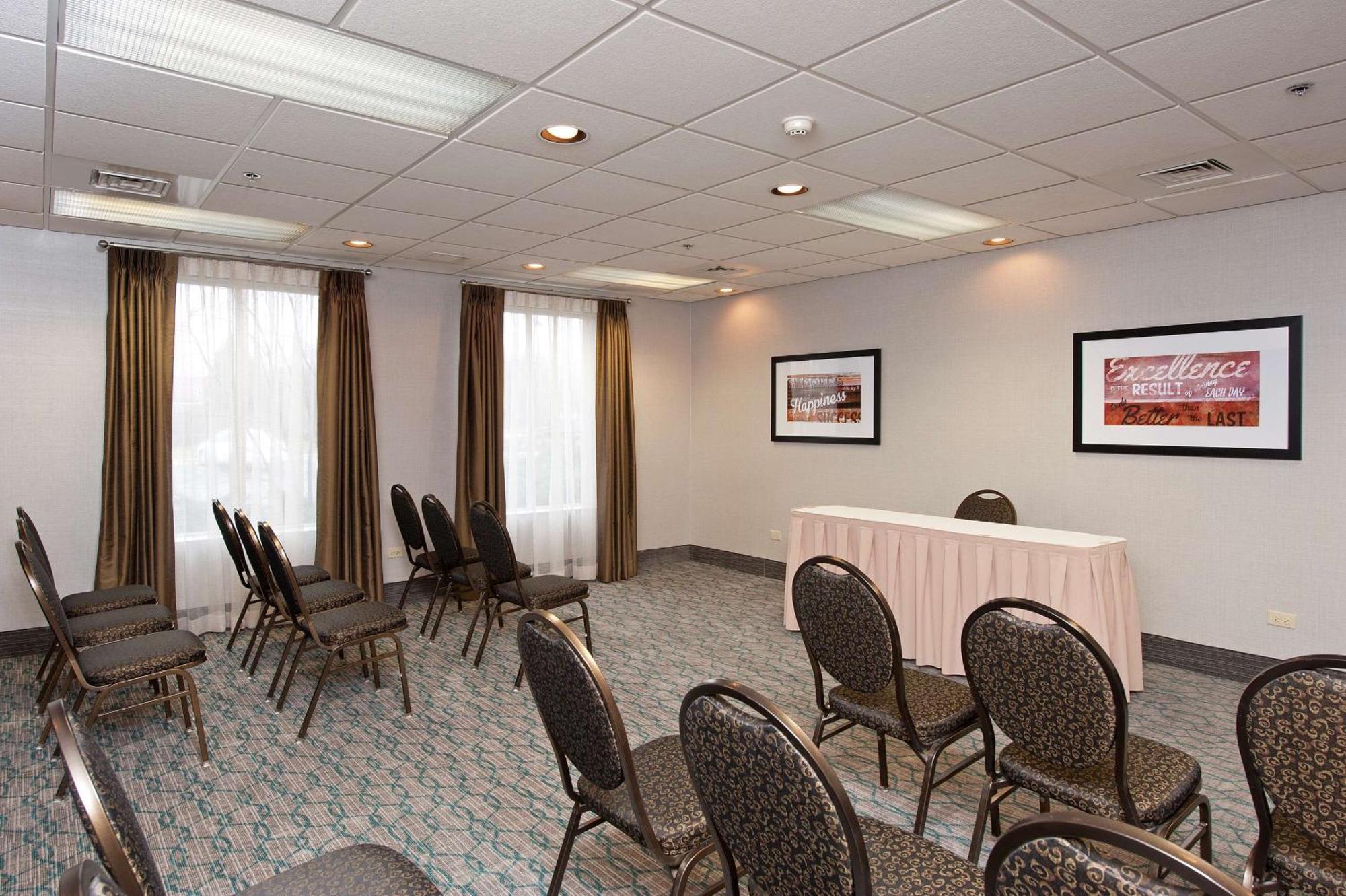 Hampton Inn & Suites Lincolnshire Eksteriør bilde